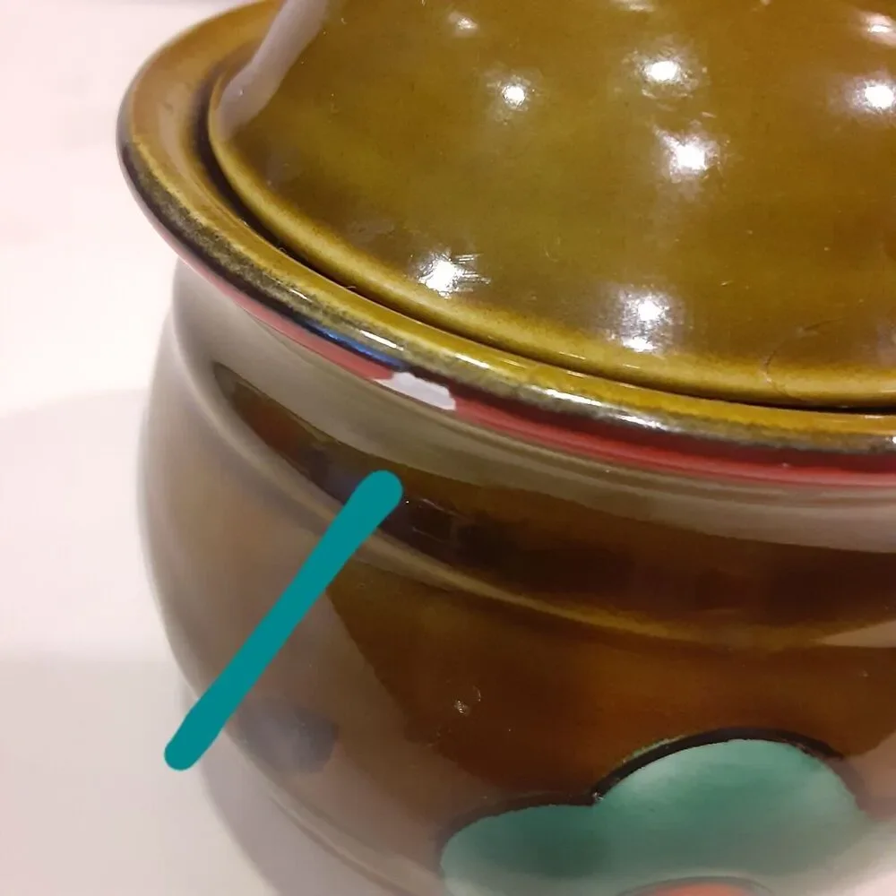 Georges Briard Vintage MCM Sugar Bowl w/lid Flaw Great Decor